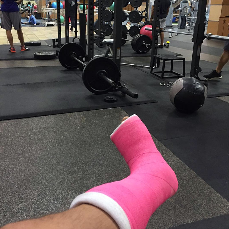 Workouts to do best sale with a broken ankle